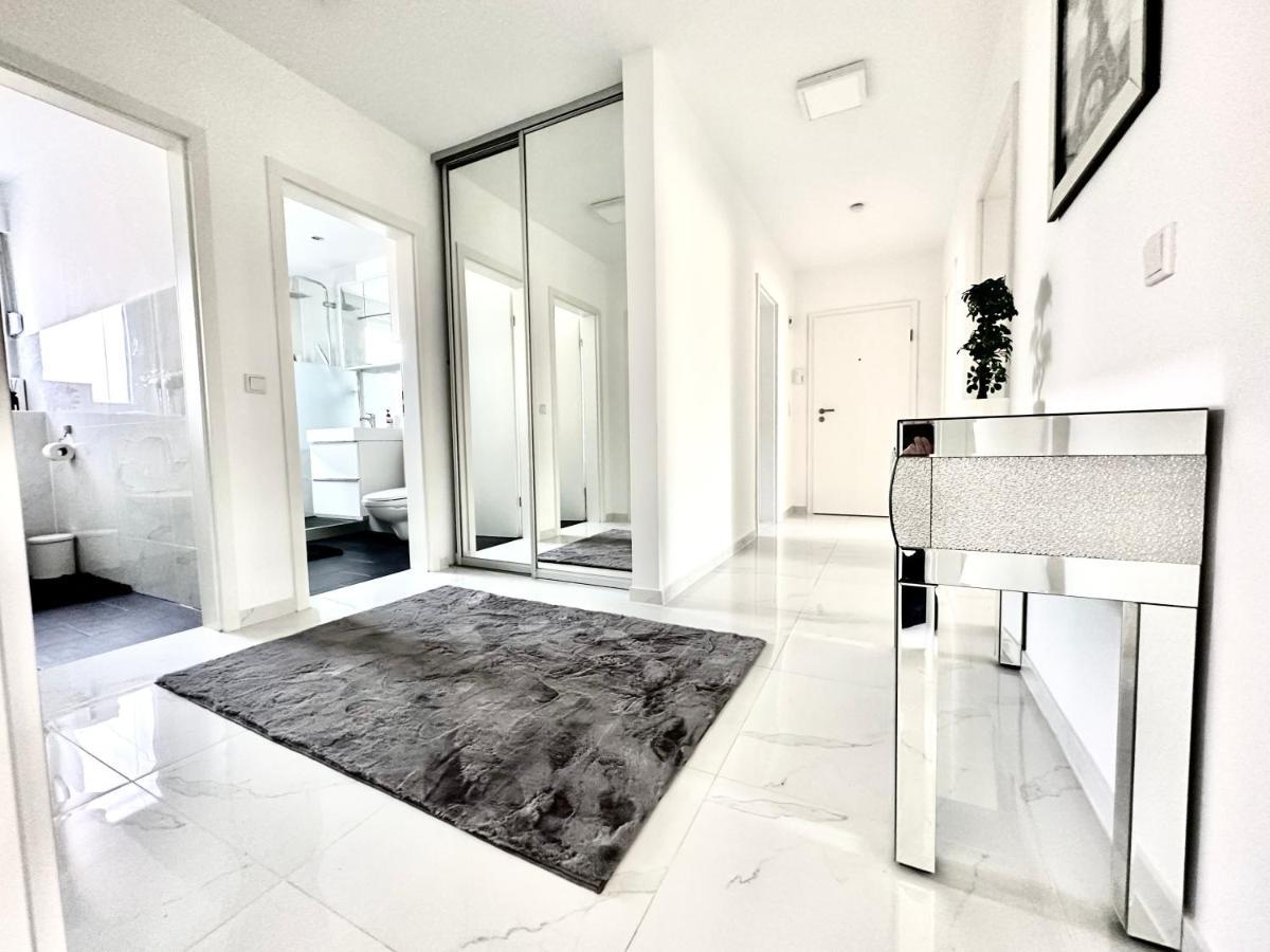 Stilvolles Apartment In Бонн Экстерьер фото